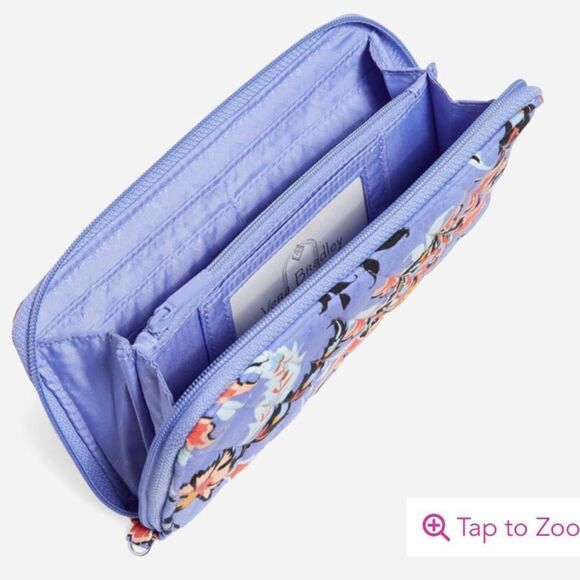 Vera Bradley Factory Style RFID Accordion Wristlet in Mural Garden NWT - Picture 2 of 3